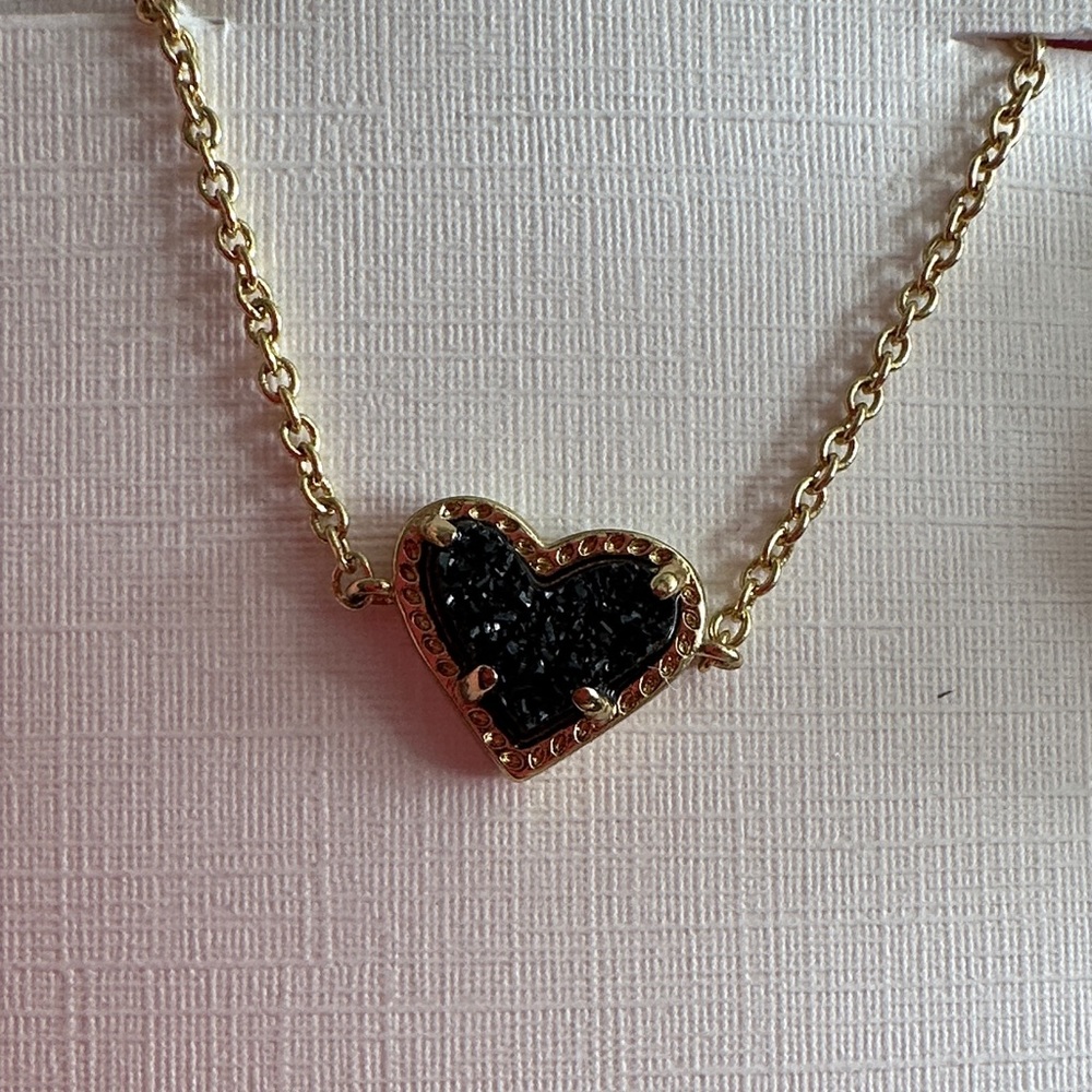 Kendra Scott Ari Heart Gold Delicate Chain Bracelet in Black Drusy 7" - Picture 5 of 10
